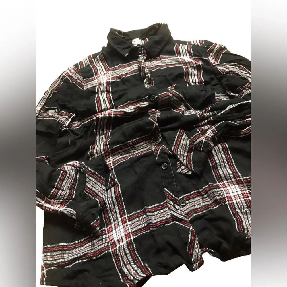 Beach Lounge Collection size large plaid blouse excellent condition